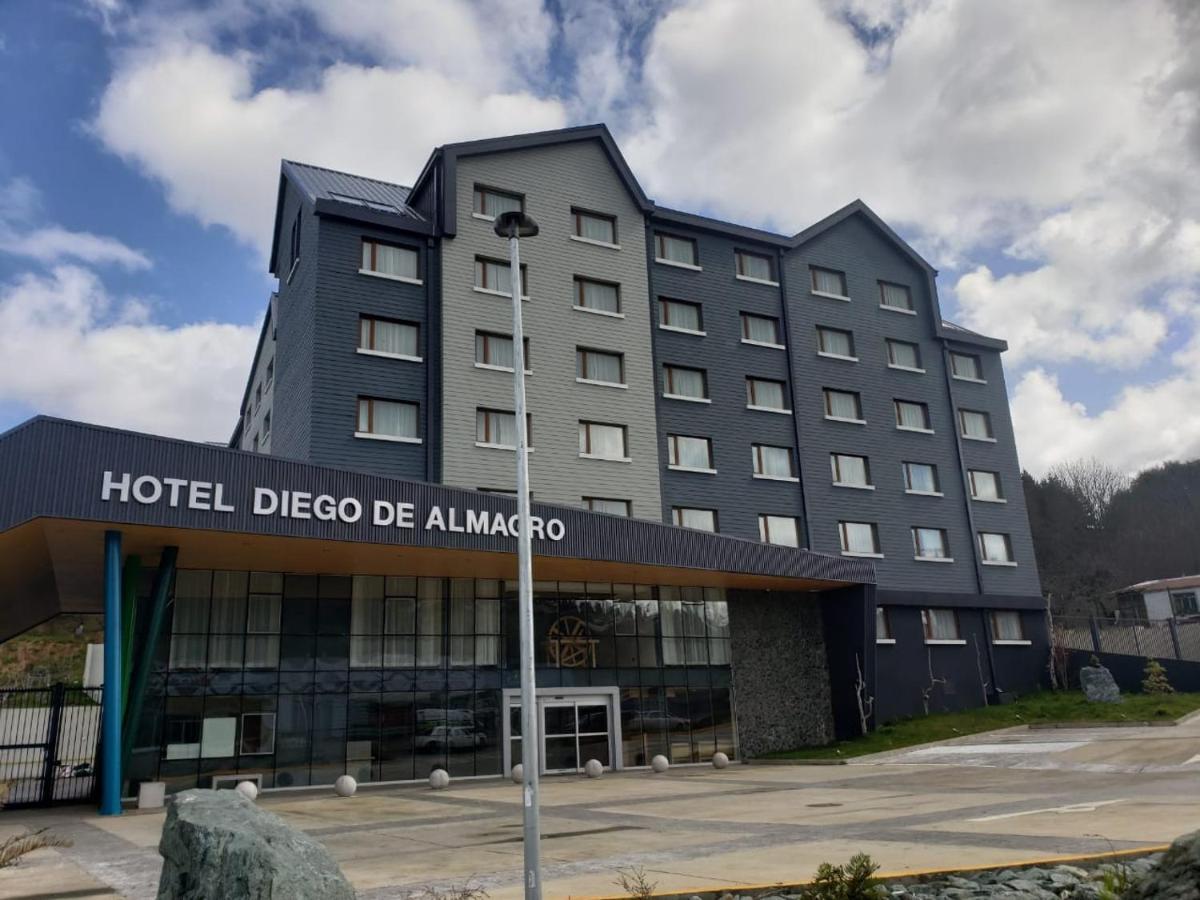 Hotel Diego De Almagro Castro Exterior photo